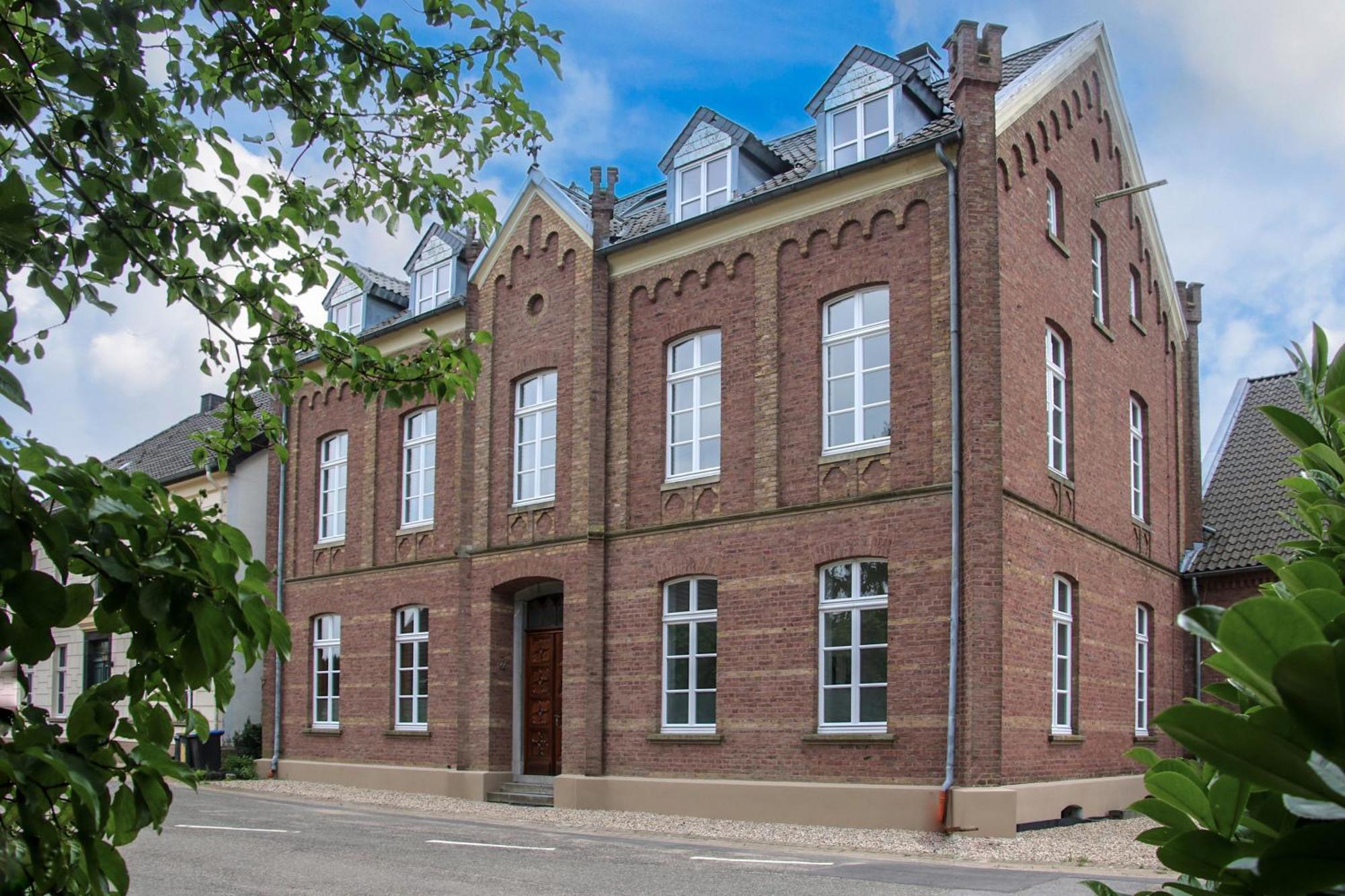Roemer-Apartment Im Herenhaus Rheinblick Xanten Exterior photo